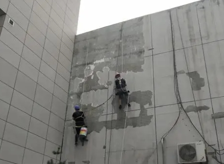 泰顺楼顶漏水维修公司分享下泰顺外墙防水的注意事项